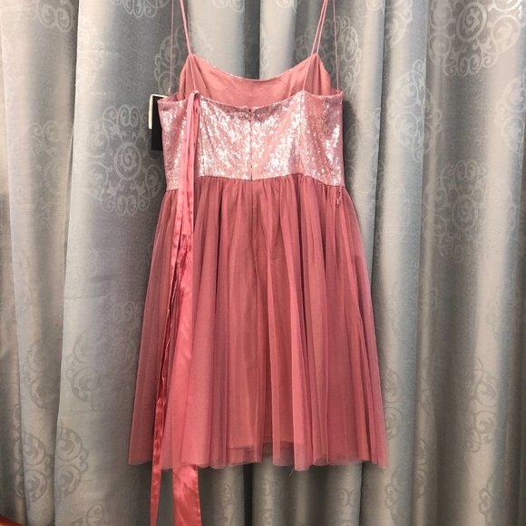 Super Cute Short Junior Prom  Bridesmaid Dress, Size 12 Dusty Rose Pink Rg$499 - Picture 7 of 10